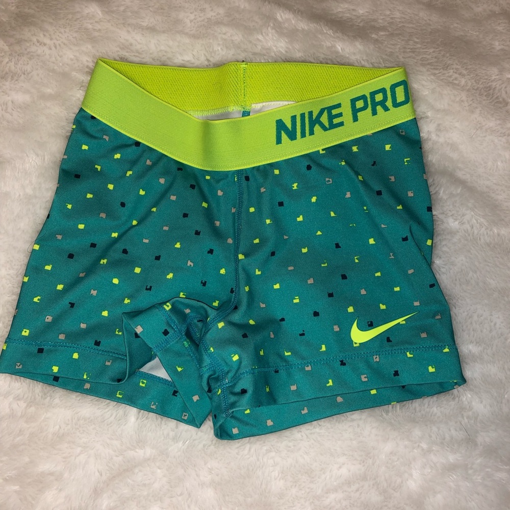 Nike pros